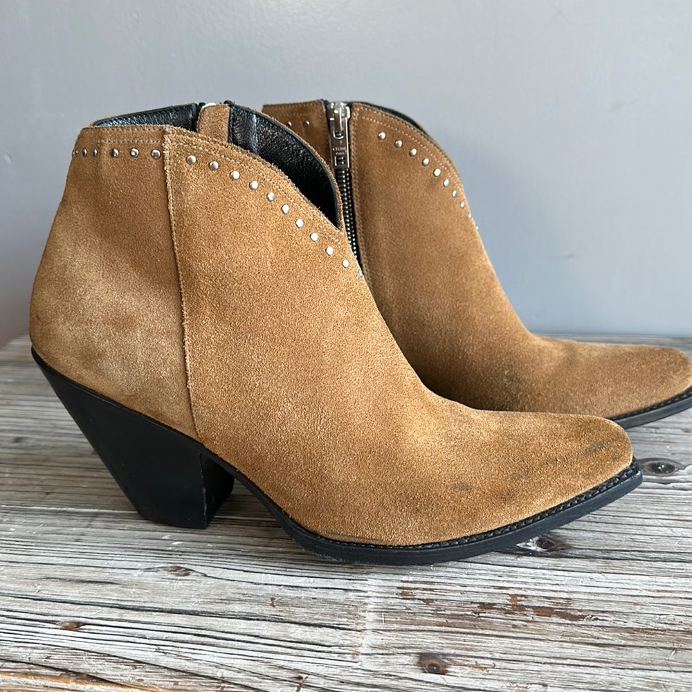 CELINE Country boots western boots Camel size 38 great condition